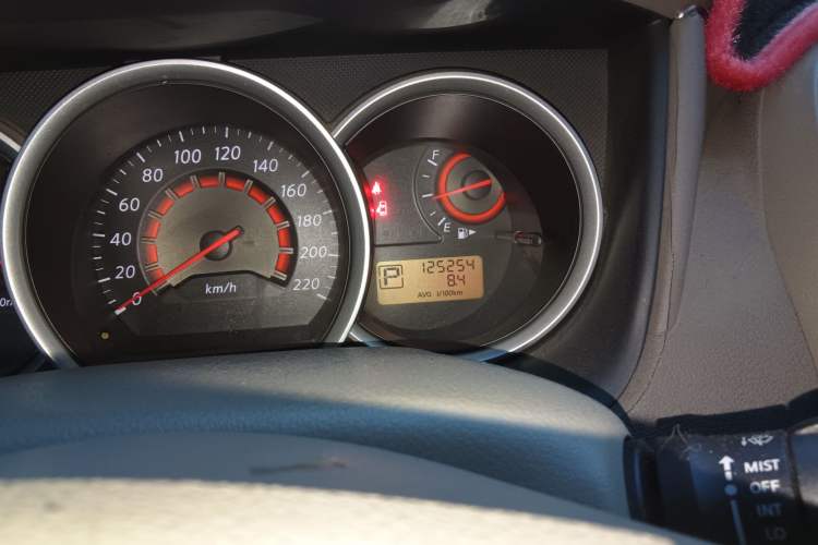 Used Nissan Sylphy 2012 Classic 1.6 XL Automatic Luxury Edition Odometer Close Up