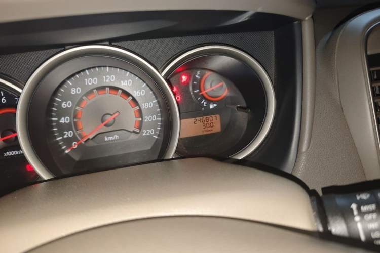 Used Nissan Sylphy 2012 Classic 1.6XE Manual Comfort Edition Odometer Close Up