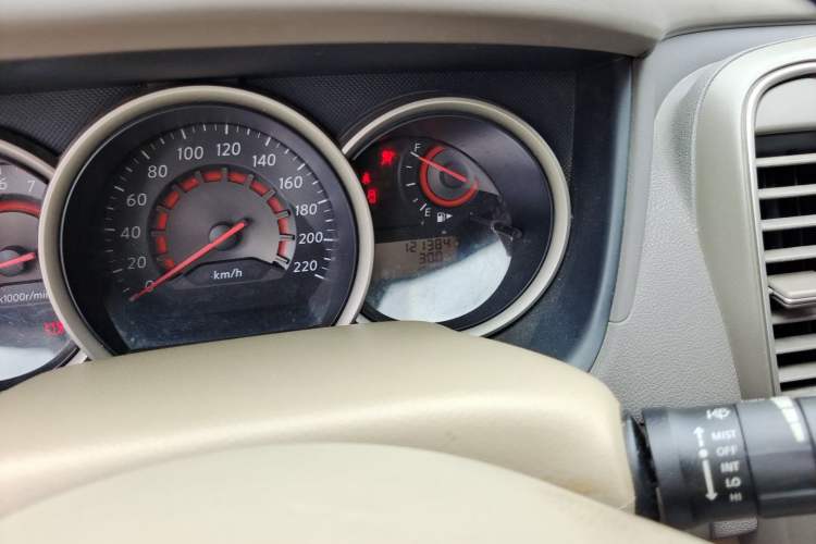 Used Nissan Sylphy 2012 Classic 1.6XE Manual Comfort Edition Odometer Close Up