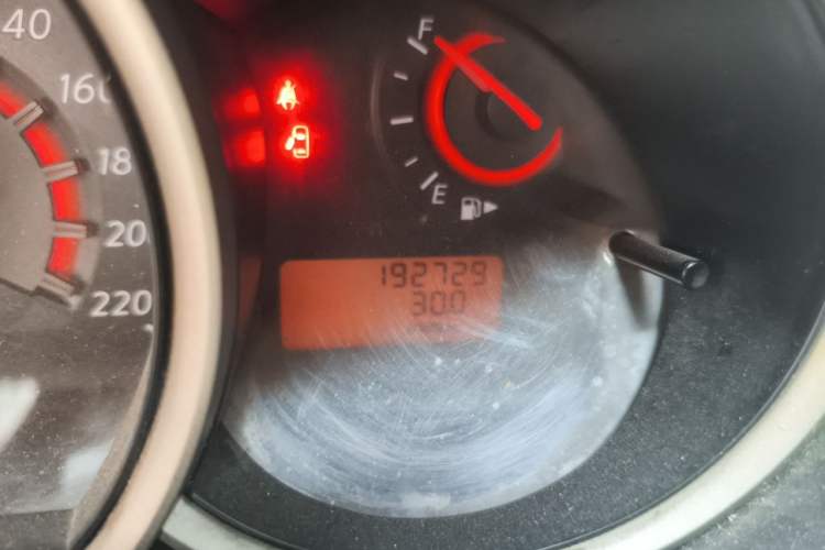 Used Nissan Sylphy 2012 Classic 1.6XL Manual Luxury Edition Odometer Close Up