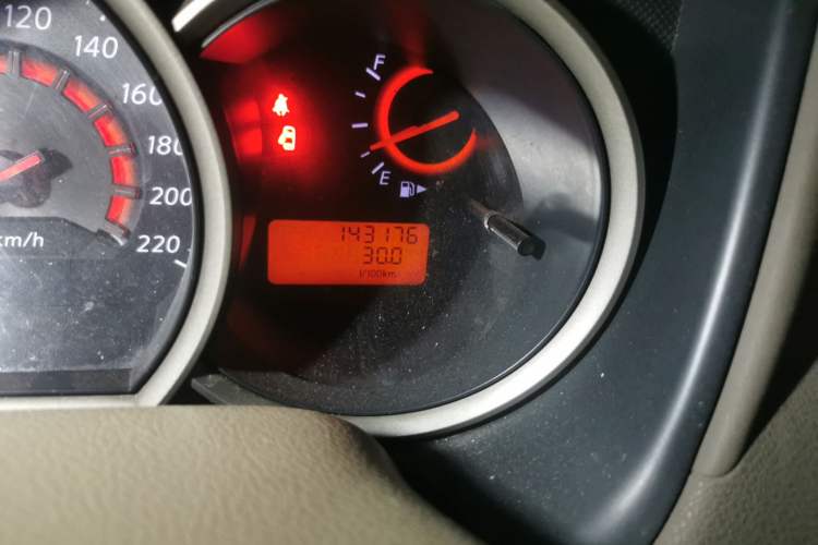 Used Nissan Sylphy 2012 Classic 1.6XE Manual Comfort Edition Odometer Close Up