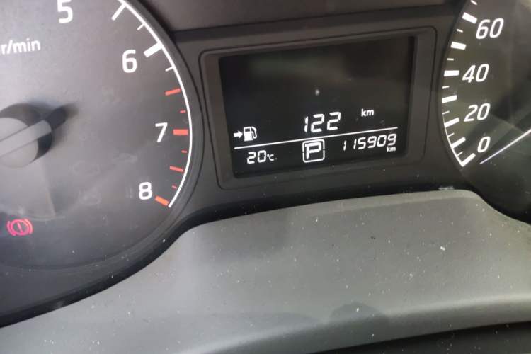 Used Nissan Sylphy 2012 1.6 XL CVT Luxury Edition Odometer Close Up