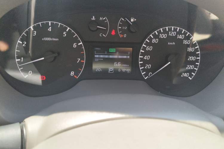 Used Nissan Sylphy 2012 1.6 XL CVT Luxury Edition Odometer Close Up