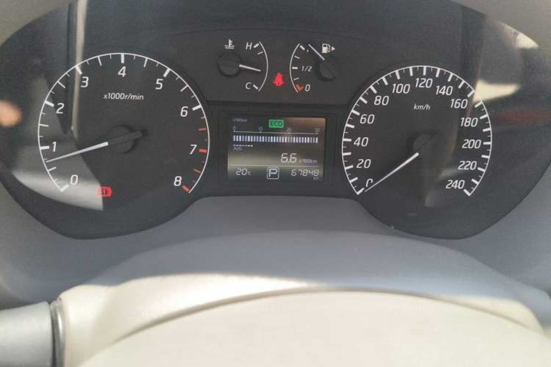 Used Nissan Sylphy 2012 1.6 XL CVT Luxury Edition Odometer Close Up