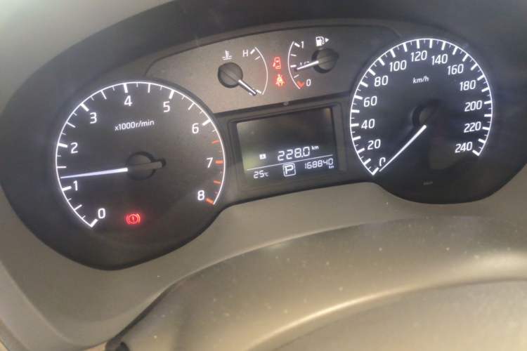 Used Nissan Sylphy 2012 1.6 XL CVT Luxury Edition Odometer Close Up