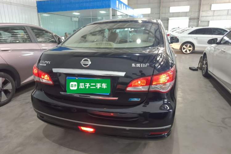 Used Nissan Sylphy 2012 Classic 1.6XE Manual Comfort Edition Rear