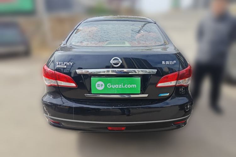 Used Nissan Sylphy 2012 Classic 1.6XE Manual Comfort Edition Rear