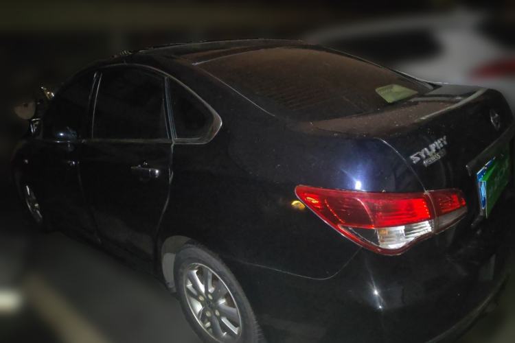 Used Nissan Sylphy 2012 Classic 1.6 XL Automatic Luxury Edition Rear Left 45 Deg