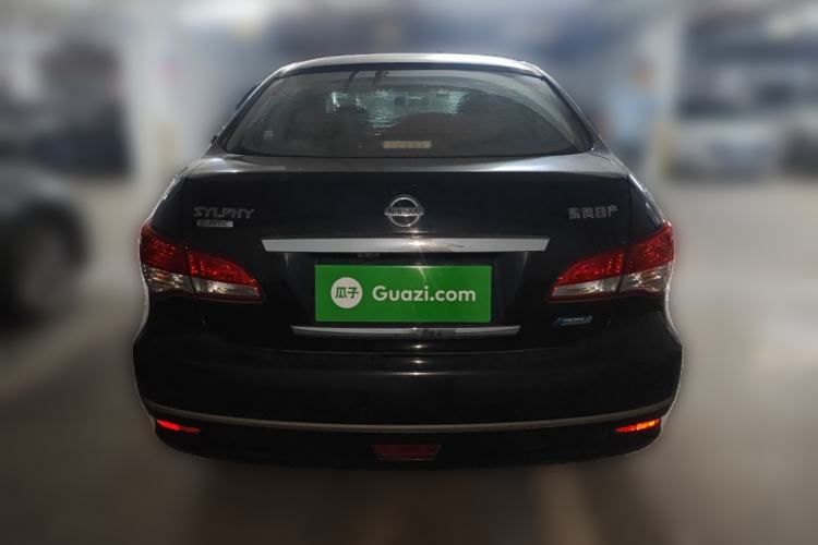 Used Nissan Sylphy 2012 Classic 1.6XE Manual Comfort Edition Rear