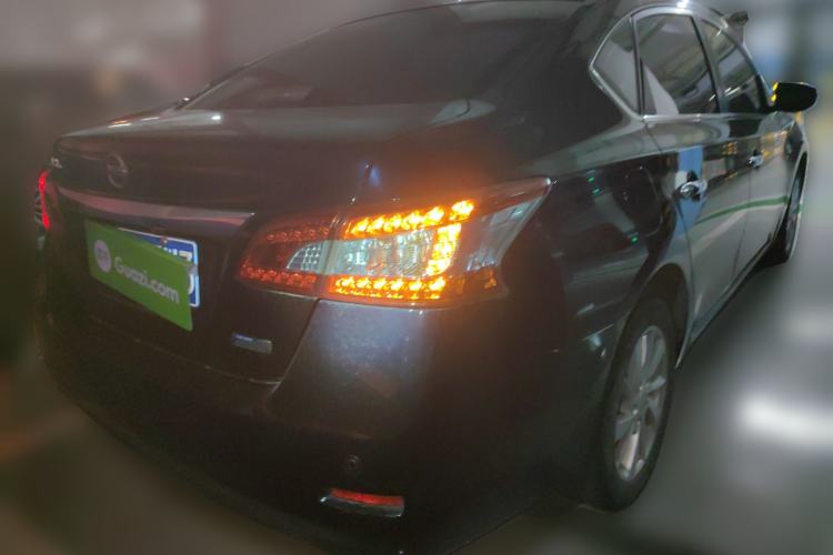 Used Nissan Sylphy 2012 1.8XL CVT Luxury Edition Rear Right 45 Deg