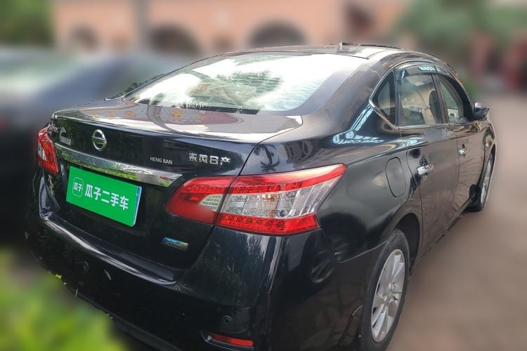 Used Nissan Sylphy 2012 1.6 XL CVT Luxury Edition Rear Right 45 Deg