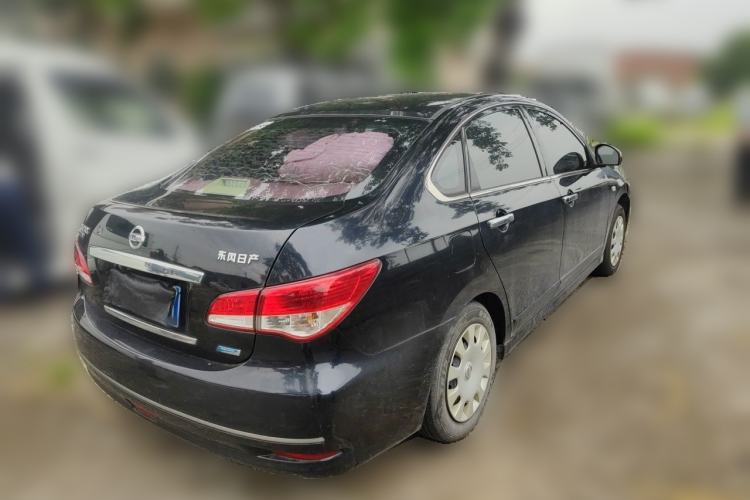 Used Nissan Sylphy 2012 Classic 1.6XE Manual Comfort Edition Rear Right 45 Deg