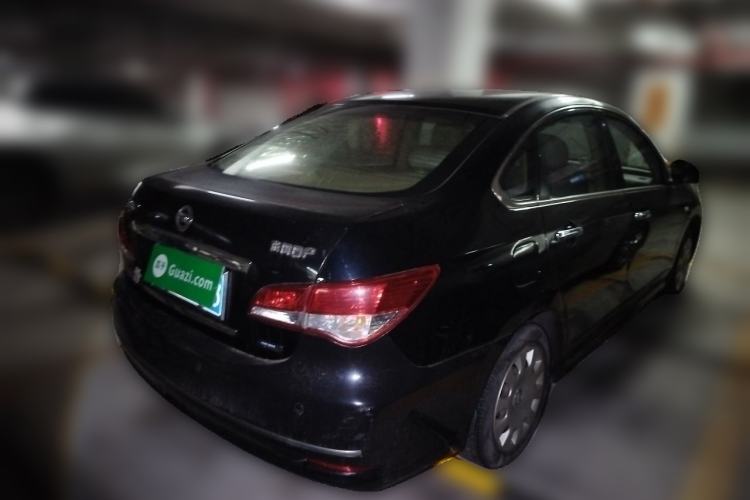 Used Nissan Sylphy 2012 Classic 1.6XE Manual Comfort Edition Rear Right 45 Deg