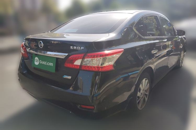 Used Nissan Sylphy 2012 1.6 XL CVT Luxury Edition Rear Right 45 Deg