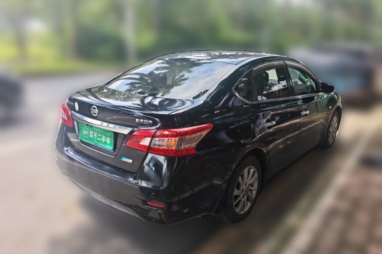 Used Nissan Sylphy 2012 1.6 XL CVT Luxury Edition Rear Right 45 Deg
