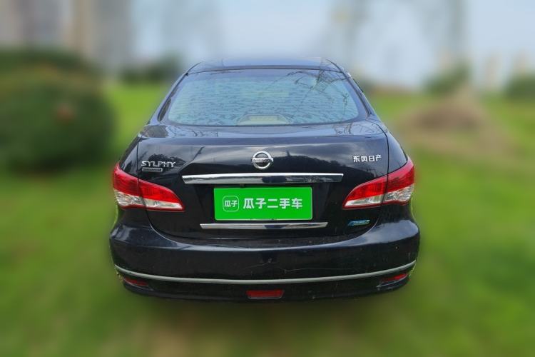 Used Nissan Sylphy 2012 Classic 1.6XE Manual Comfort Edition Rear