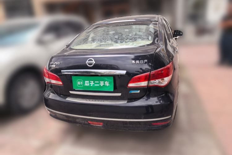 Used Nissan Sylphy 2012 Classic 1.6XE Manual Comfort Edition Rear