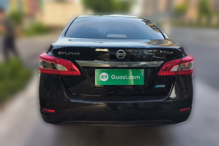 Used Nissan Sylphy 2012 1.6 XL Manual Luxury Edition Rear