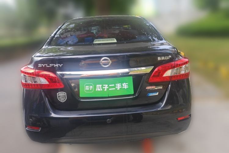 Used Nissan Sylphy 2012 1.6 XL Manual Luxury Edition Rear