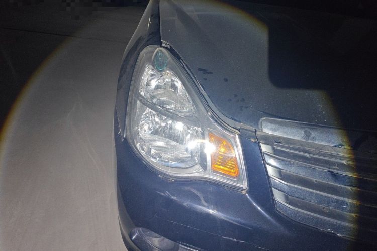 Used Nissan Sylphy 2012 Classic 1.6XE Automatic Comfort Edition Right Front Headlight