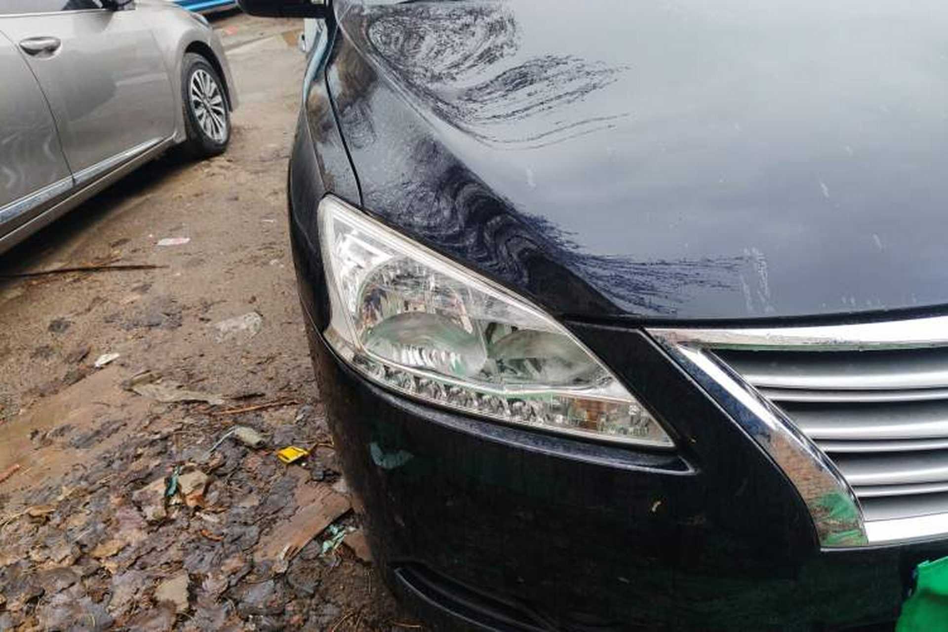 Used Nissan Sylphy 2012 1.6 XL Manual Luxury Edition Right Front Headlight