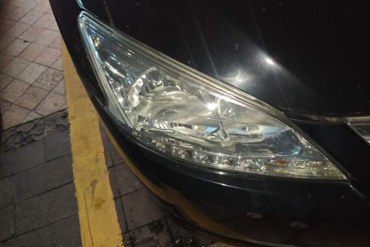 Used Nissan Sylphy 2012 1.6 XL CVT Luxury Edition Right Front Headlight