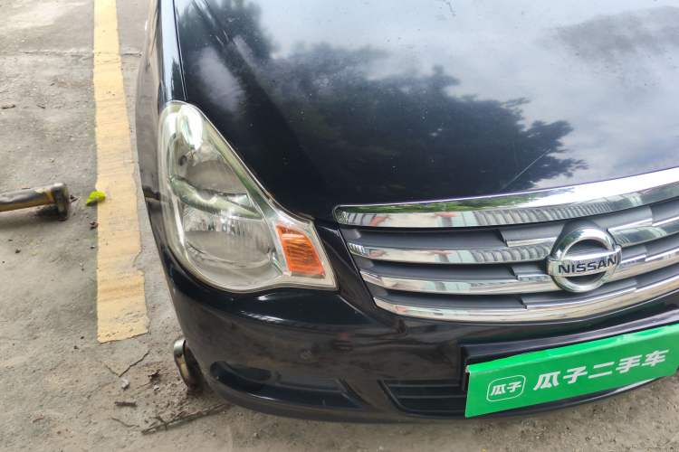 Used Nissan Sylphy 2012 Classic 1.6XE Automatic Comfort Edition Right Front Headlight
