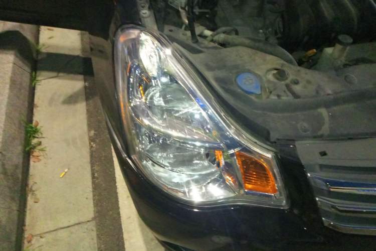 Used Nissan Sylphy 2012 1.6 XL CVT Luxury Edition Right Front Headlight