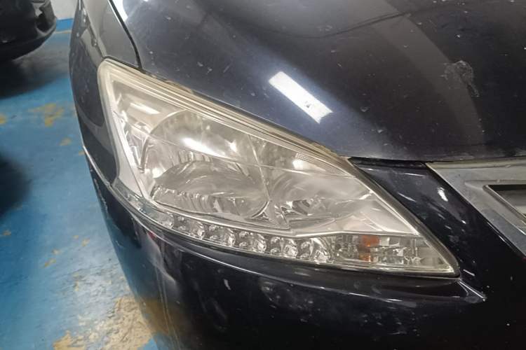 Used Nissan Sylphy 2012 1.6 XL CVT Luxury Edition Right Front Headlight