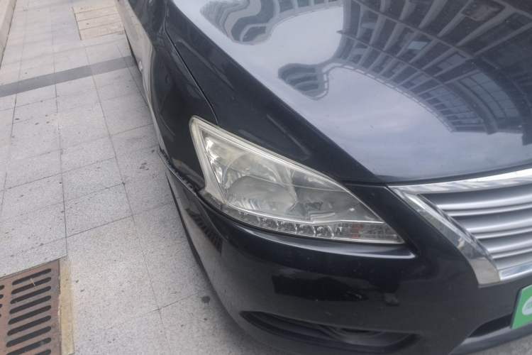 Used Nissan Sylphy 2012 1.6 XL CVT Luxury Edition Right Front Headlight
