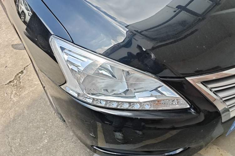Used Nissan Sylphy 2012 1.6 XL CVT Luxury Edition Right Front Headlight