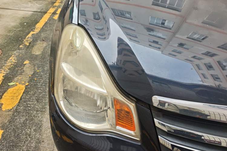 Used Nissan Sylphy 2012 Classic 1.6 XL Automatic Luxury Edition Right Front Headlight