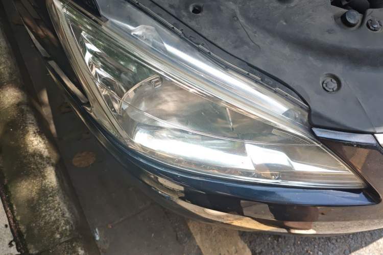 Used Nissan Sylphy 2012 1.6 XL CVT Luxury Edition Right Front Headlight
