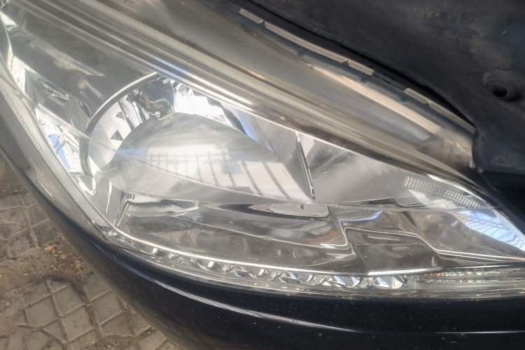 Used Nissan Sylphy 2012 1.6 XL CVT Luxury Edition Right Front Headlight