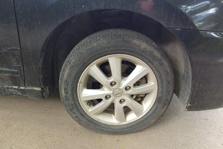 Used Nissan Sylphy 2012 Classic 1.6XL Manual Luxury Edition Right Front Wheel Hub