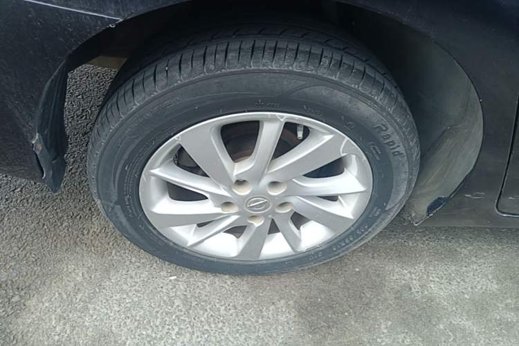 Used Nissan Sylphy 2012 1.6 XL Manual Luxury Edition Right Rear Wheel Hub