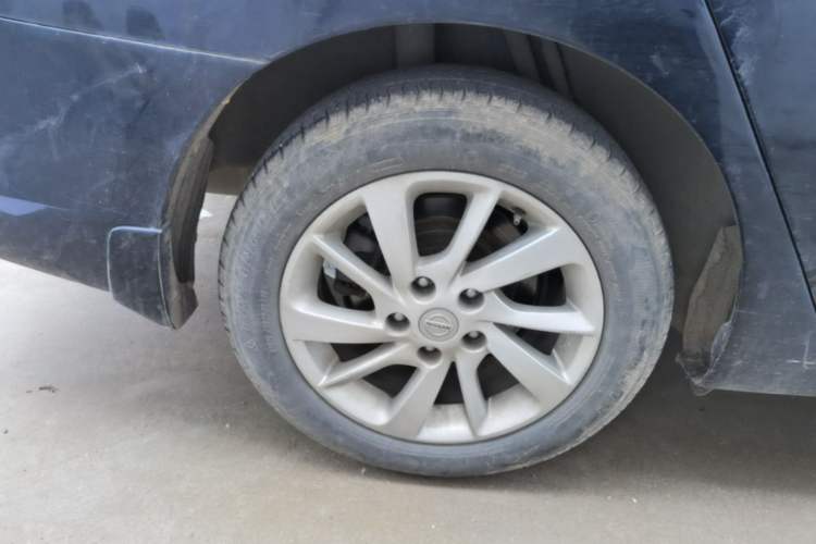 Used Nissan Sylphy 2012 1.6 XL CVT Luxury Edition Right Rear Wheel Hub