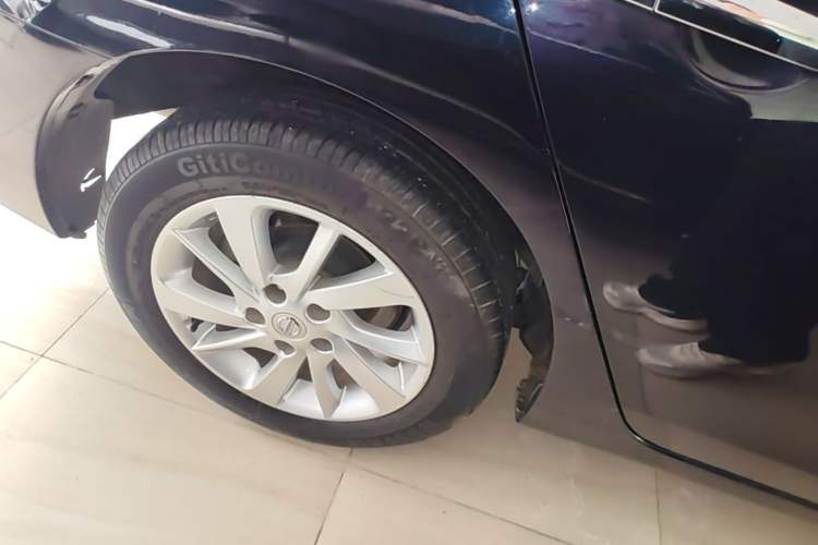 Used Nissan Sylphy 2012 1.6 XL Manual Luxury Edition Right Rear Wheel Hub