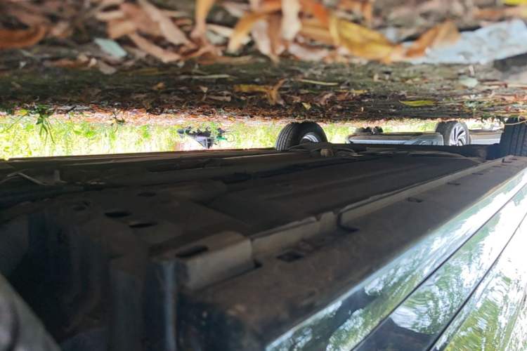 Used Nissan Sylphy 2012 Classic 1.6XE Manual Comfort Edition Right Side Sill