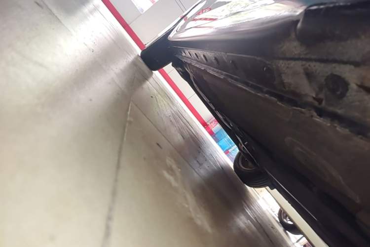 Used Nissan Sylphy 2012 1.6 XL Manual Luxury Edition Right Side Sill