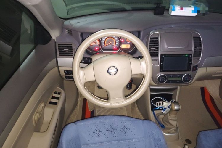 Used Nissan Sylphy 2012 Classic 1.6XE Manual Comfort Edition Steering Wheel