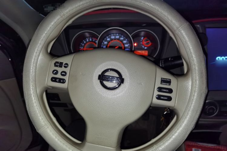 Used Nissan Sylphy 2012 Classic 1.6XE Manual Comfort Edition Steering Wheel