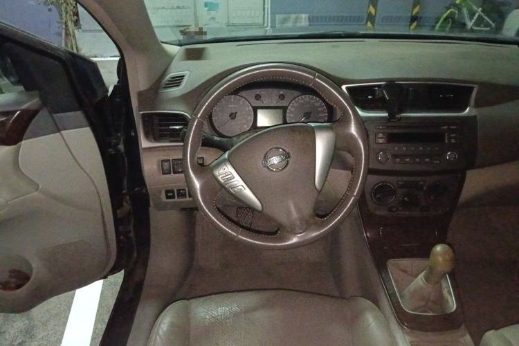 Used Nissan Sylphy 2012 1.6 XL Manual Luxury Edition Steering Wheel