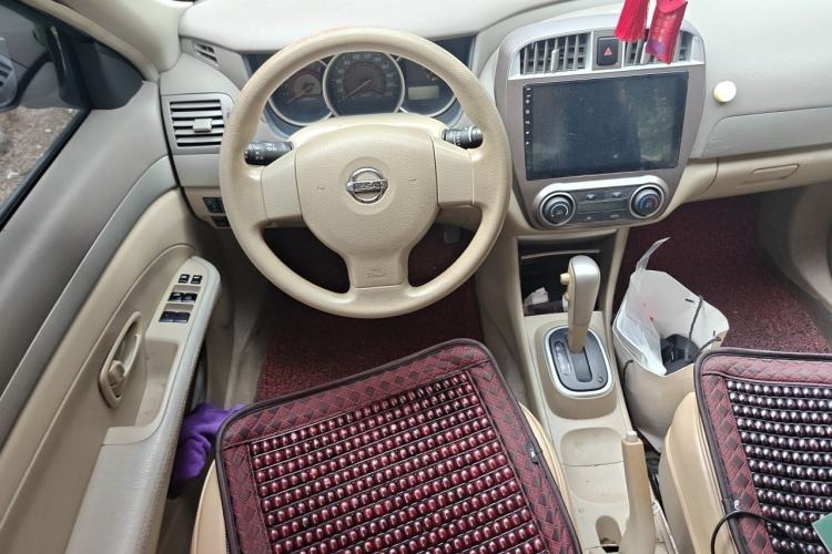 Used Nissan Sylphy 2012 Classic 1.6XE Automatic Comfort Edition Steering Wheel