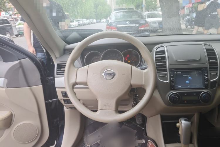 Used Nissan Sylphy 2012 Classic 1.6XE Automatic Comfort Edition Steering Wheel