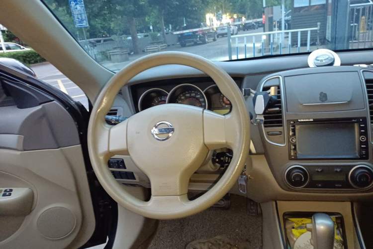 Used Nissan Sylphy 2012 Classic 1.6 XL Automatic Luxury Edition Steering Wheel