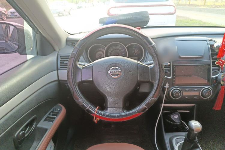 Used Nissan Sylphy 2012 Classic 1.6XE Manual Comfort Edition Steering Wheel
