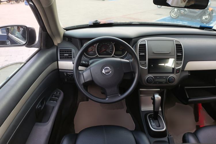 Used Nissan Sylphy 2012 Classic 1.6XE Automatic Comfort Edition Steering Wheel
