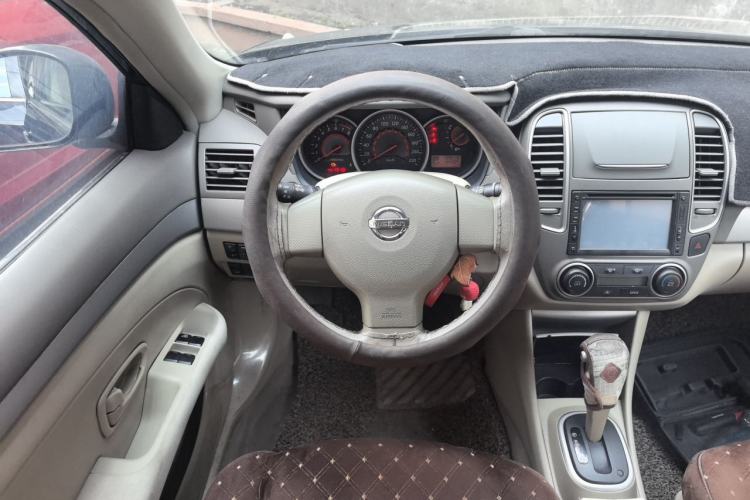 Used Nissan Sylphy 2012 Classic 1.6XE Automatic Comfort Edition Steering Wheel