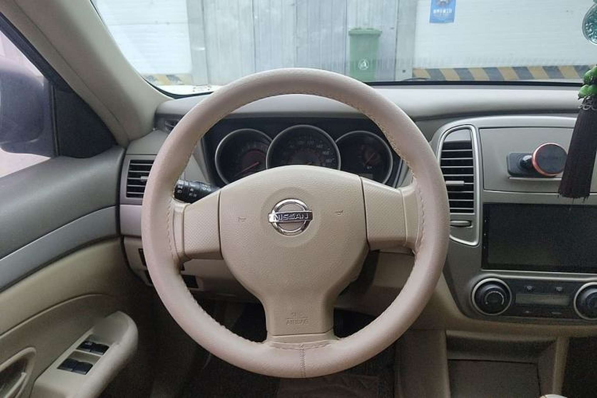 Used Nissan Sylphy 2012 Classic 1.6XE Manual Comfort Edition Steering Wheel